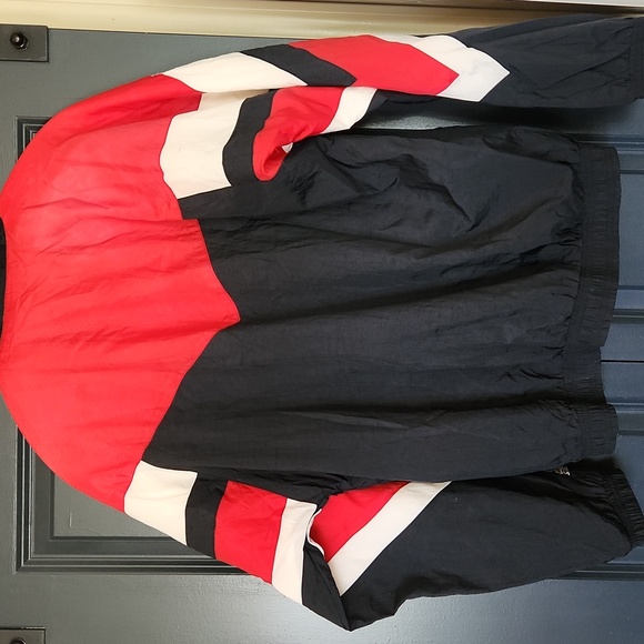 Vintage Starter Men's Colorblock Red/Black/White Windbreaker Size Med. USED - Picture 2 of 7